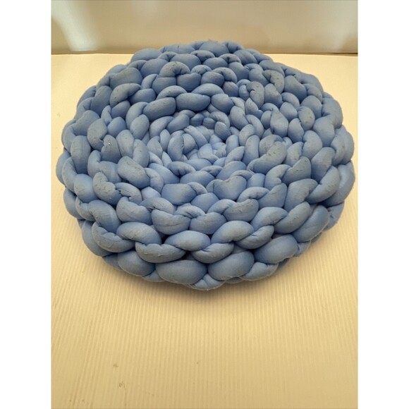 Nordstrom Dog Bed Small Woven Blue - Picture 5 of 5